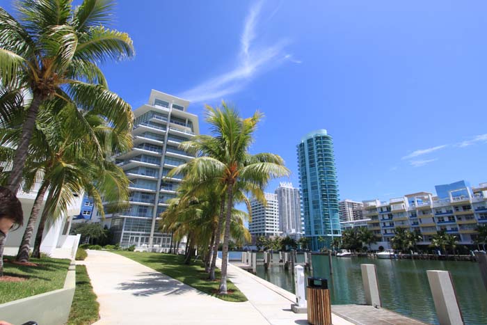 Aqua At Allison Island - Townhomes - Luxury Condo Interior