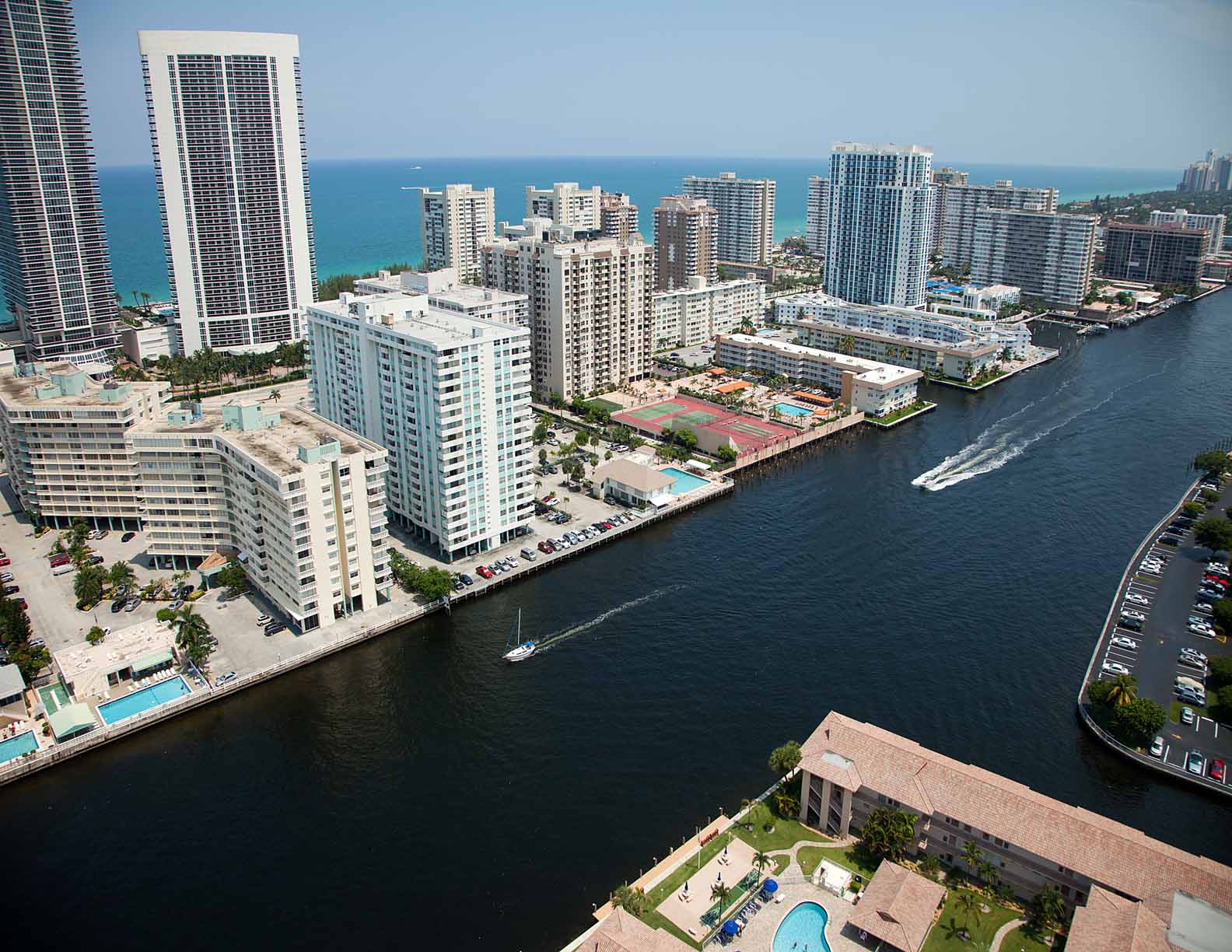 Beachwalk - Luxury Condo Interior