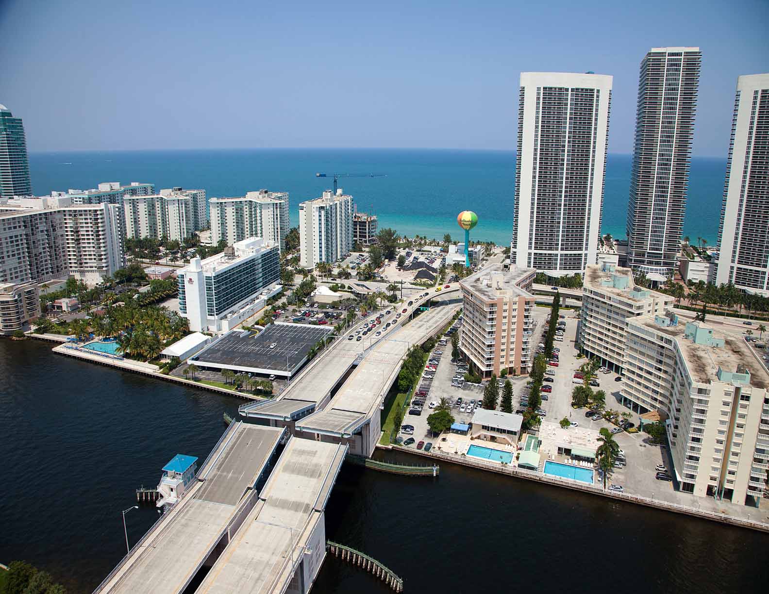 Beachwalk - Luxury Condo Interior