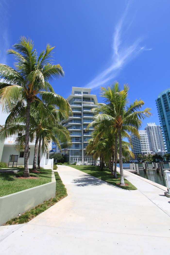 Aqua At Allison Island - Townhomes - Luxury Condo Interior