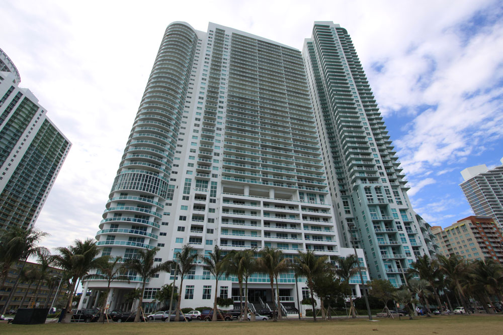 1800 Club - Luxury Condo Interior