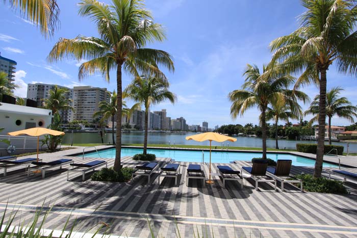 Aqua At Allison Island - Townhomes - Luxury Condo Interior