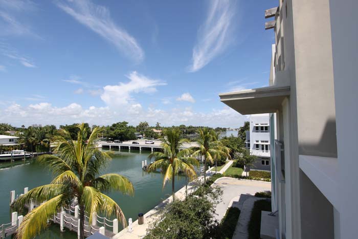 Aqua At Allison Island - Townhomes - Luxury Condo Interior