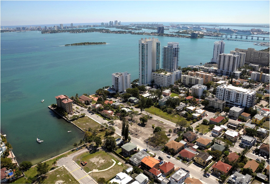 Bay House - Luxury Condo Interior