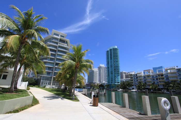 Aqua At Allison Island - Townhomes - Luxury Condo Interior