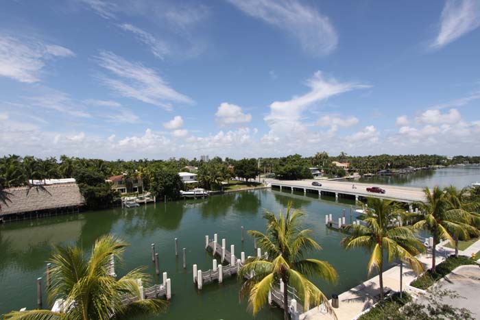 Aqua At Allison Island - Townhomes - Luxury Condo Interior