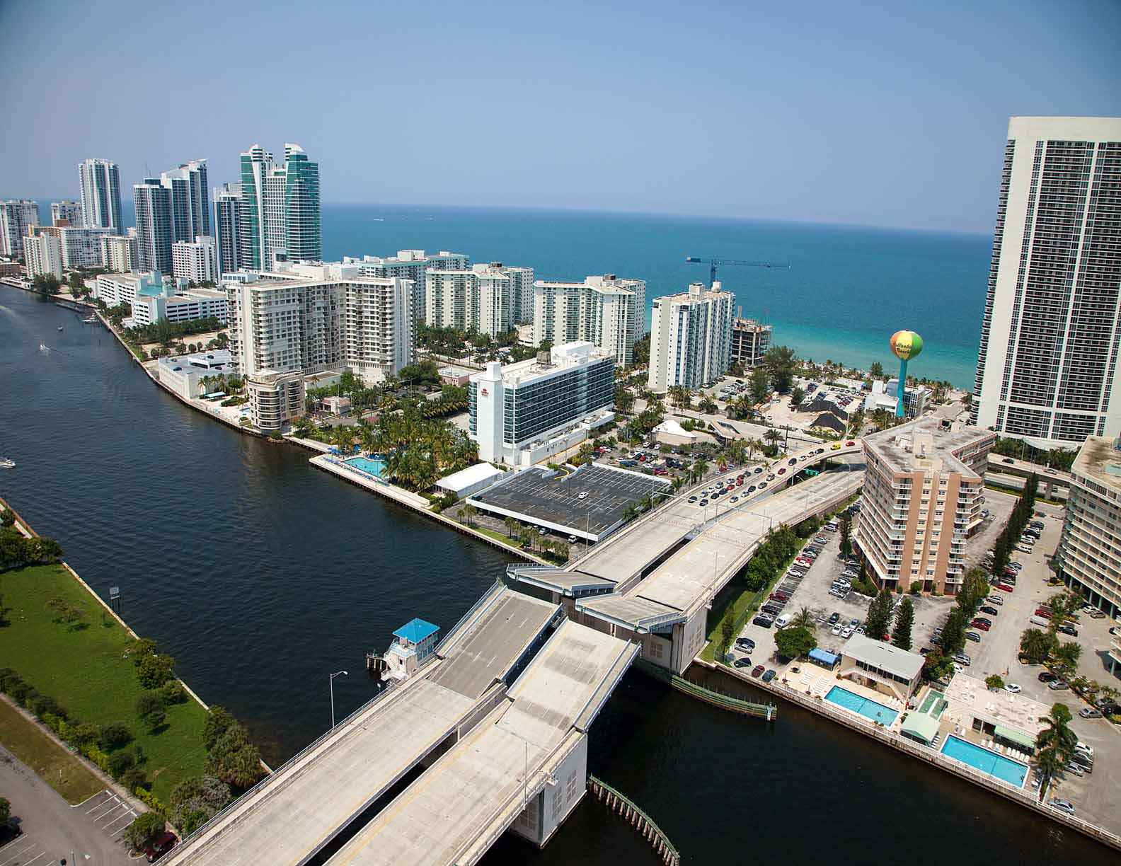 Beachwalk - Luxury Condo Interior