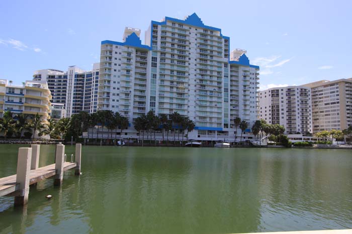 Aqua At Allison Island - Townhomes - Luxury Condo Interior
