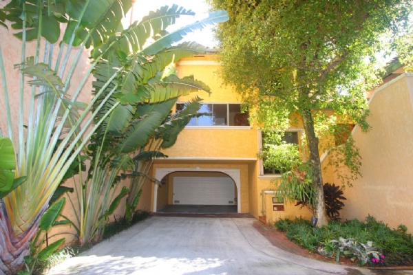 L'Hermitage - Luxury Condo Interior