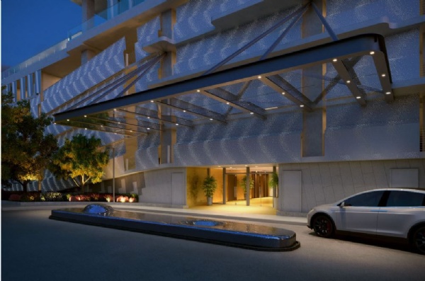 7918 West Drive - Luxury Condo Interior