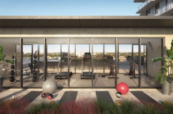 7918 West Drive - Luxury Condo Interior