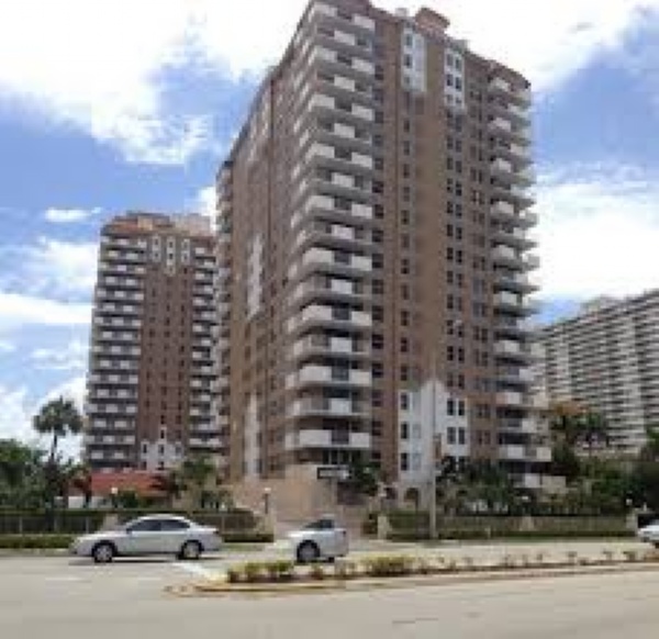 Malaga Towers - Luxury Condo Interior