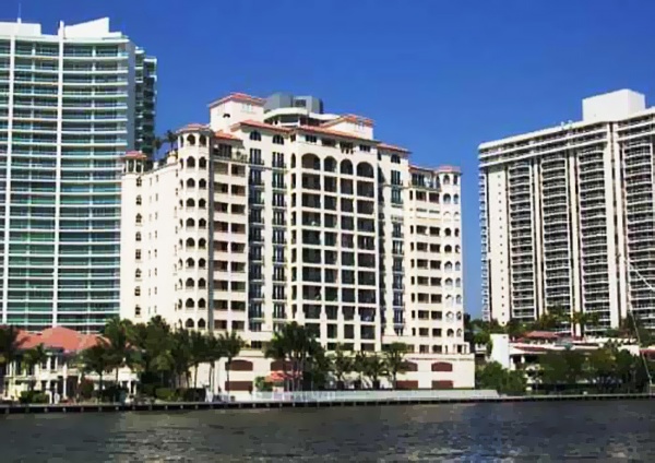 Bella Vista North - Luxury Condo Interior