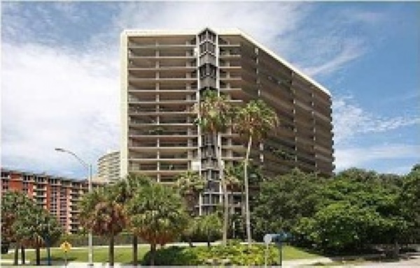 Yacht Harbour - Luxury Condo Interior