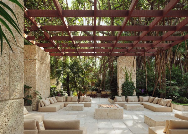 Ziggurat - Luxury Condo Interior