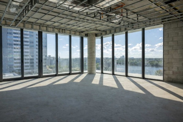 Eturna Beachside - Luxury Condo Interior