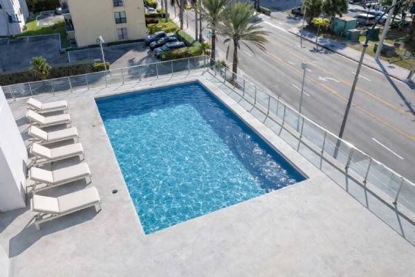 Eturna Beachside - Luxury Condo Interior