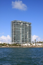 Apogee - Photo Thumbnail